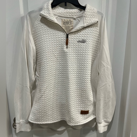 White Kentucky Pullover - Picture 3 of 4